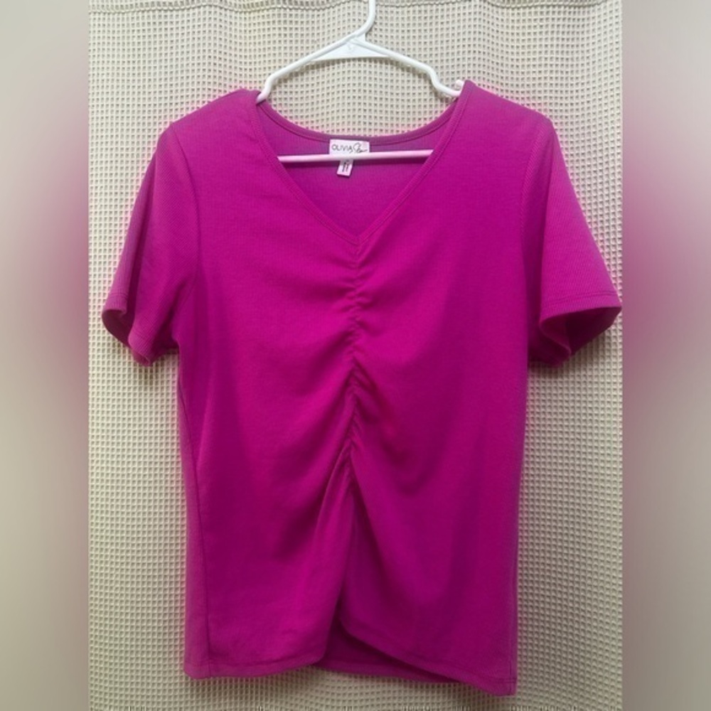 Nordstrom Olivia Sky V Neck Ruched Front Tee Size Medium